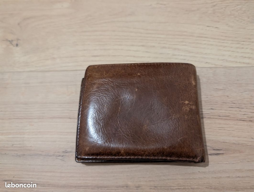 Portefeuille Vintage Fossil En Cuir – Accessoire Homme – Rétro