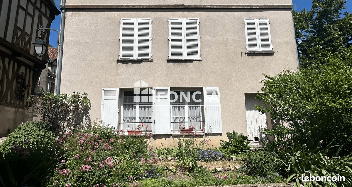 Appartement 2 pièces 42 m² · à Chartres · 42 m² · 530 €/mois