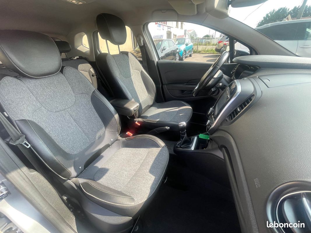 Renault captur phase 2 1.3 tce 150cv s-edition 2018 (image 14)