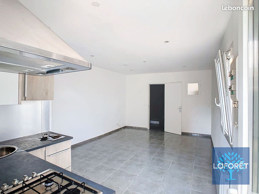 Appartement 1 pièce 25 m² · à Boissy-le-Cutté · 25 m² · 570 €/mois