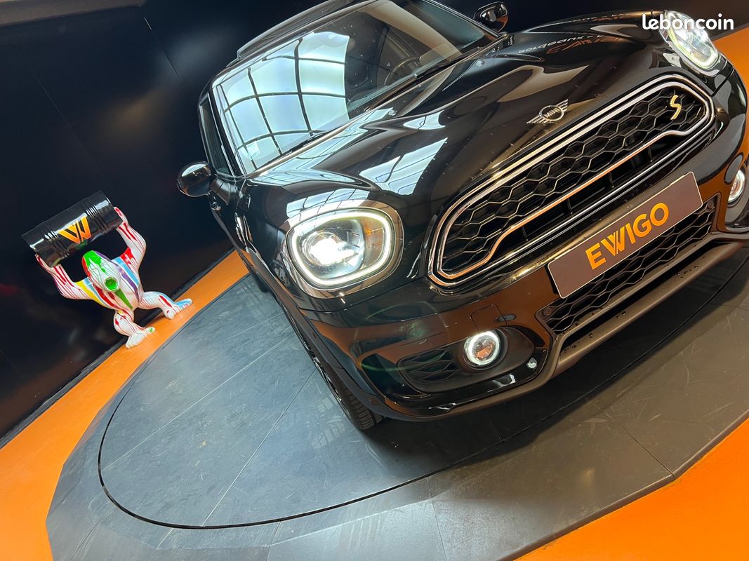 MINI COUNTRYMAN 1.5 134cv+88cv HYBRID PHEV COOPER SE ALL4 BVA JCW / TOIT OUVRANT / APPLECARPLAY / SIEGES CHAUFFANTS (image 20)