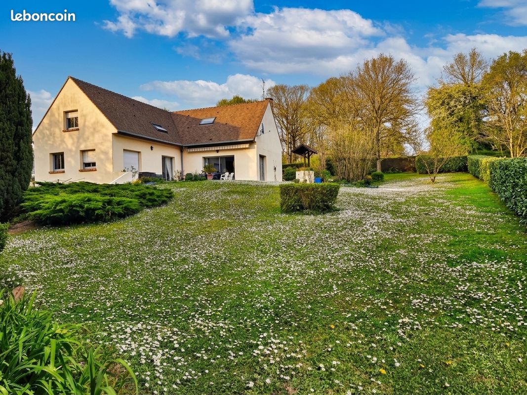 Maison 8 pièces 220 m² · à Pomponne · 220 m² · 759 000 €