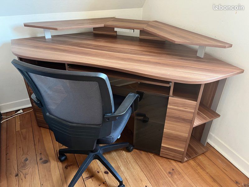Bureau et chaise (image 4)