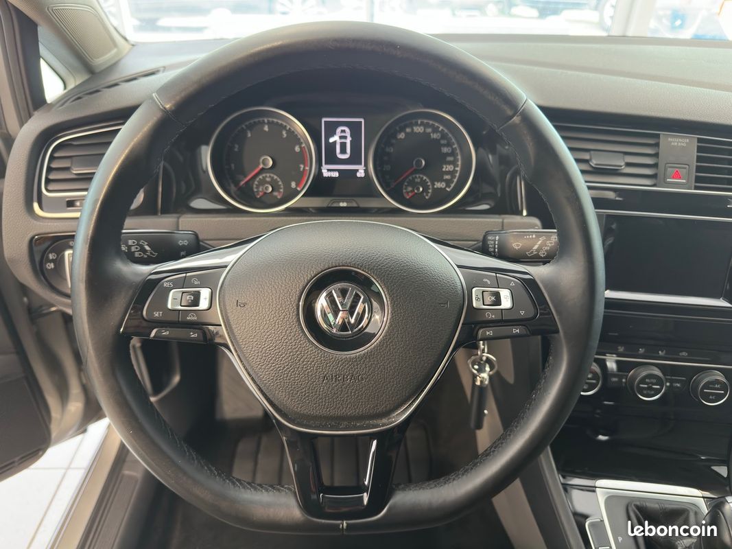 Volkswagen Golf 140cv TSI Carat Boite auto (image 16)