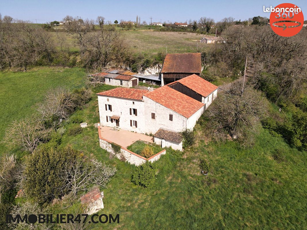 Maison 7 pièces 153 m² · à Lusignan-Petit · 153 m² · 229 000 €
