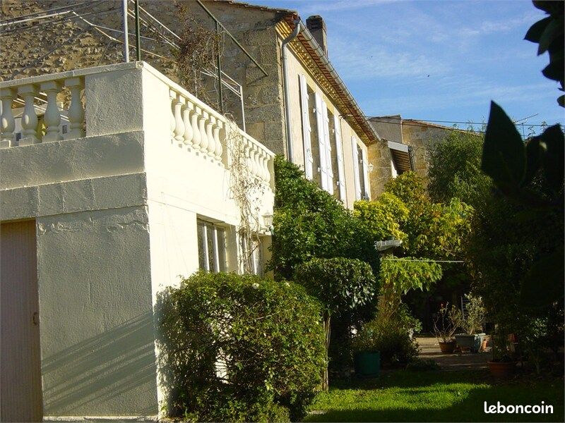 Maison 4 pièces 100 m² · à Sainte-Colombe · 100 m² · 239 000 €