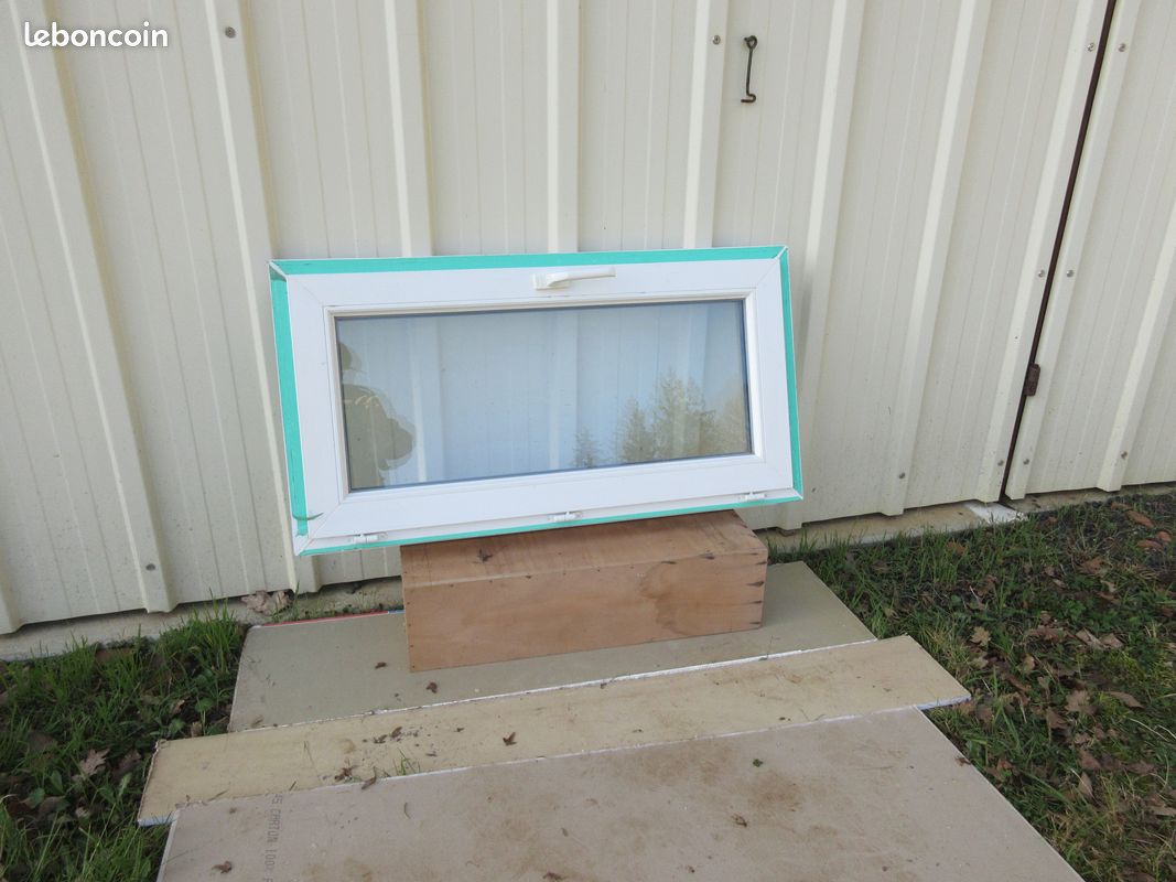 Chassis PVC ouvrant en abattant (image 1)