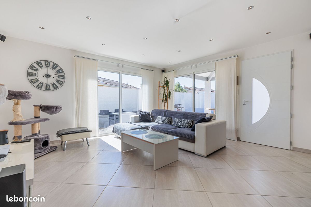 Maison 4 pièces 100 m² · à Frouzins · 100 m² · 328 000 €