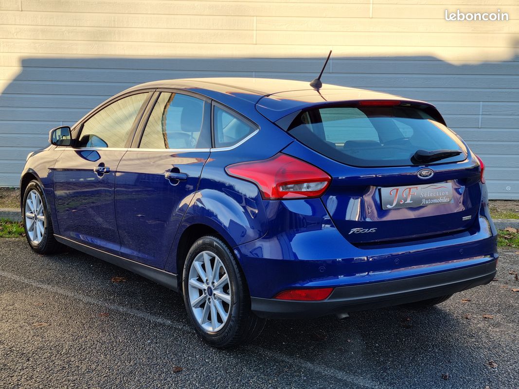 Ford Focus 1.0 125 cv BVA6 Titanium / HiFi Sony / GPS / GARANTIE 12M (image 3)