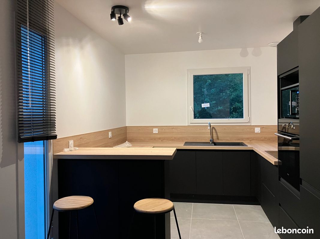 Maison 4 pièces 100 m² · à Pessac · 100 m² · 1 490 €/mois