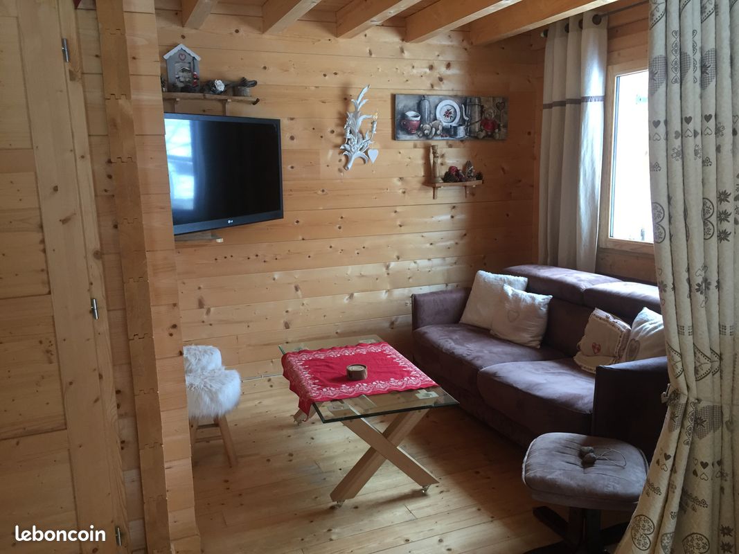 Chalet de Montagne à la Féclaz avec Jacuzzi à partir de 800 Euros (image 8)