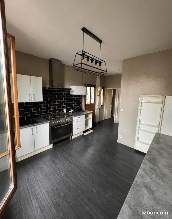 Appartement 3 pièces 55 m² · à Drancy · 55 m² · 1 040 €/mois