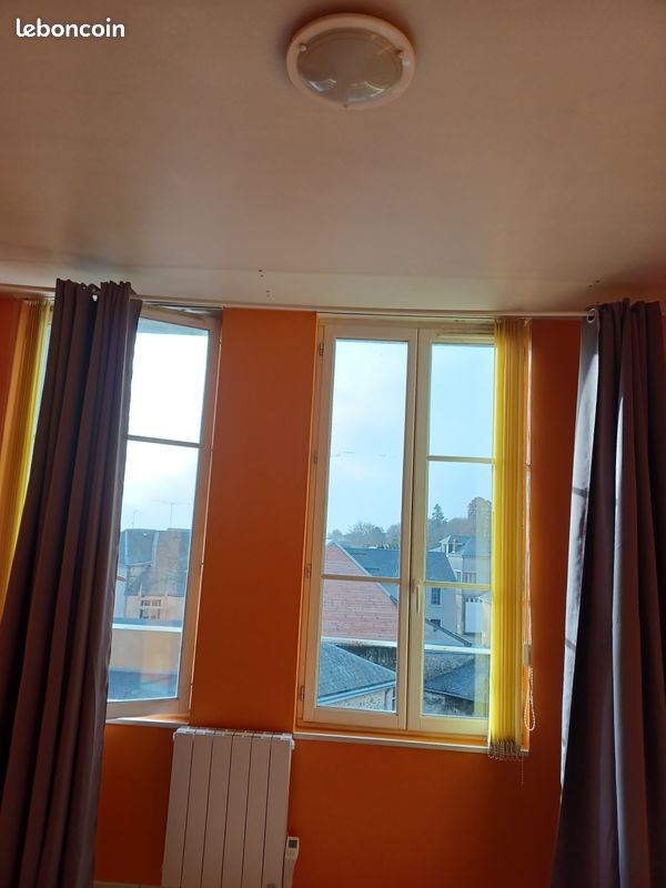 Appartement 3 pièces 40 m² · à Sillé-le-Guillaume · 40 m² · 330 €/mois