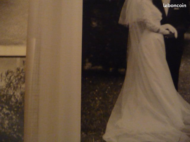 Robe de Mariée A 80 (image 1)