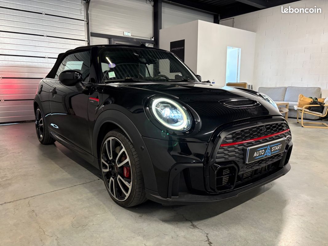 MINI Mini 3-pt. JCW 231cv CABRIOLET - BV SPORT AVEC PALETTES/SIÈGES CHAUFFANTS/HARMAN KARDON/APPLE CARPLAY (image 5)