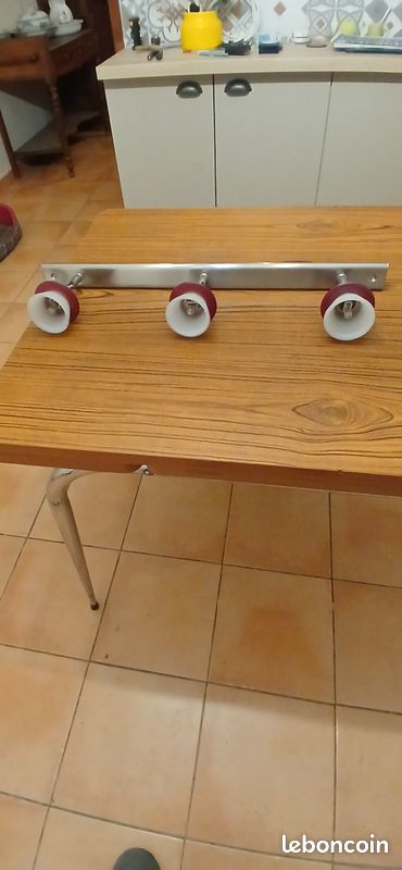 Applique de salle de bain (image 1)