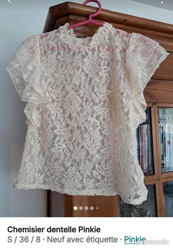 Tee-shirt dentelle (image 1)