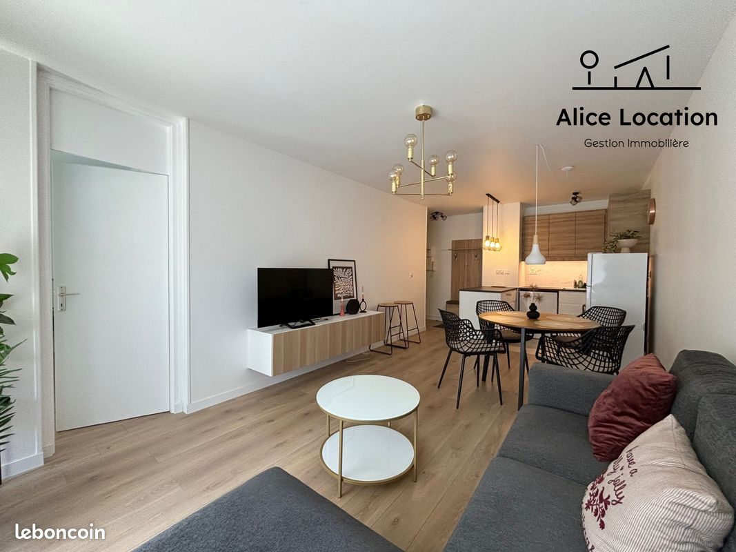 Appartement 2 pièces 43 m² · à Évian-les-Bains · 43 m² · 1 299 €/mois