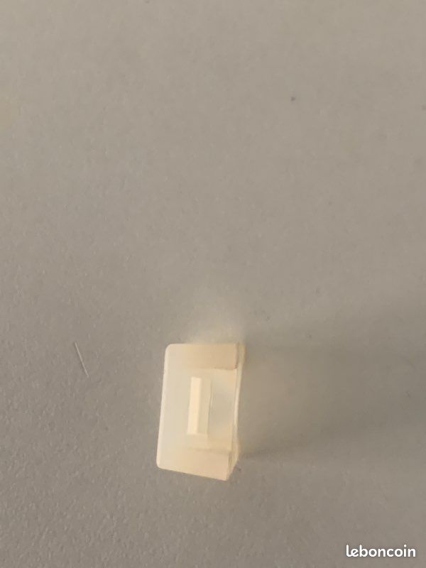 1 sachet de 43 attaches blanches à visé (image 5)