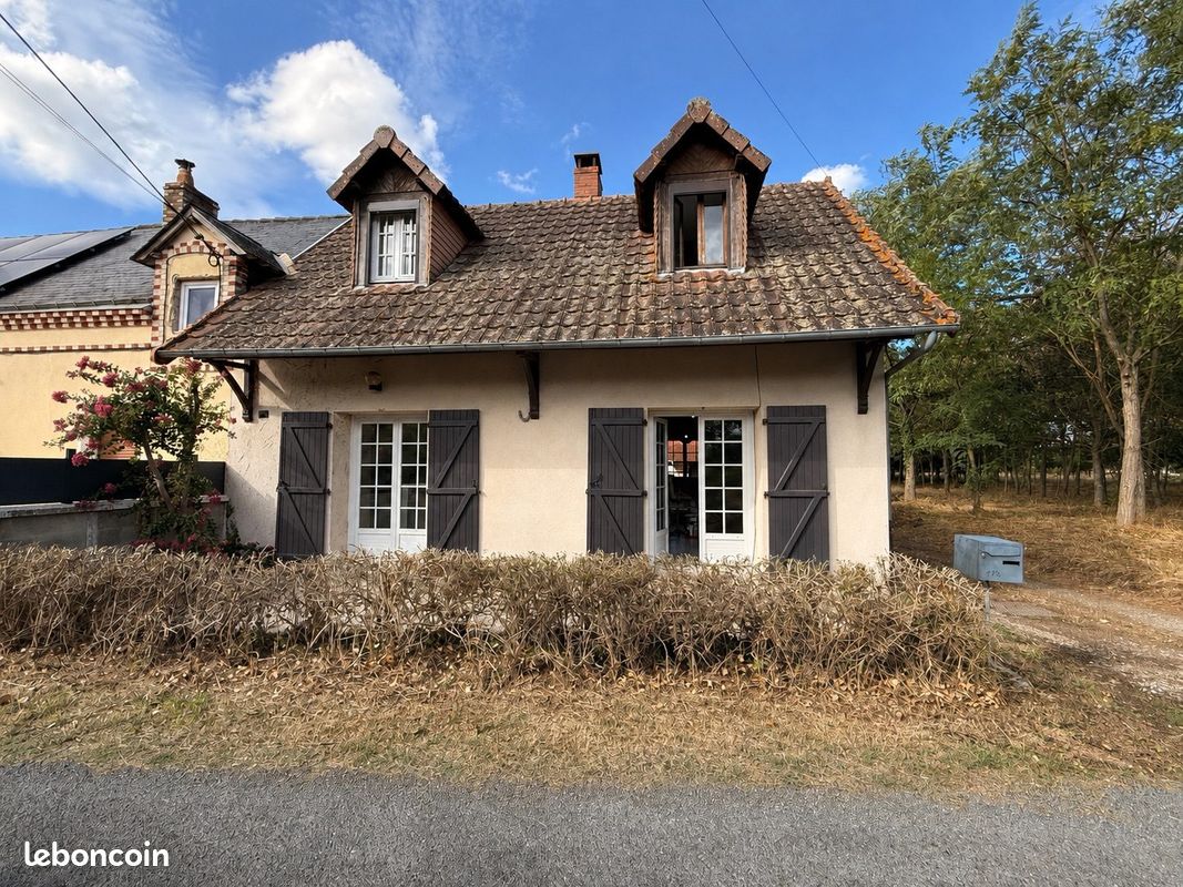 Maison 4 pièces 92 m² · à Changé · 92 m² · 900 €/mois