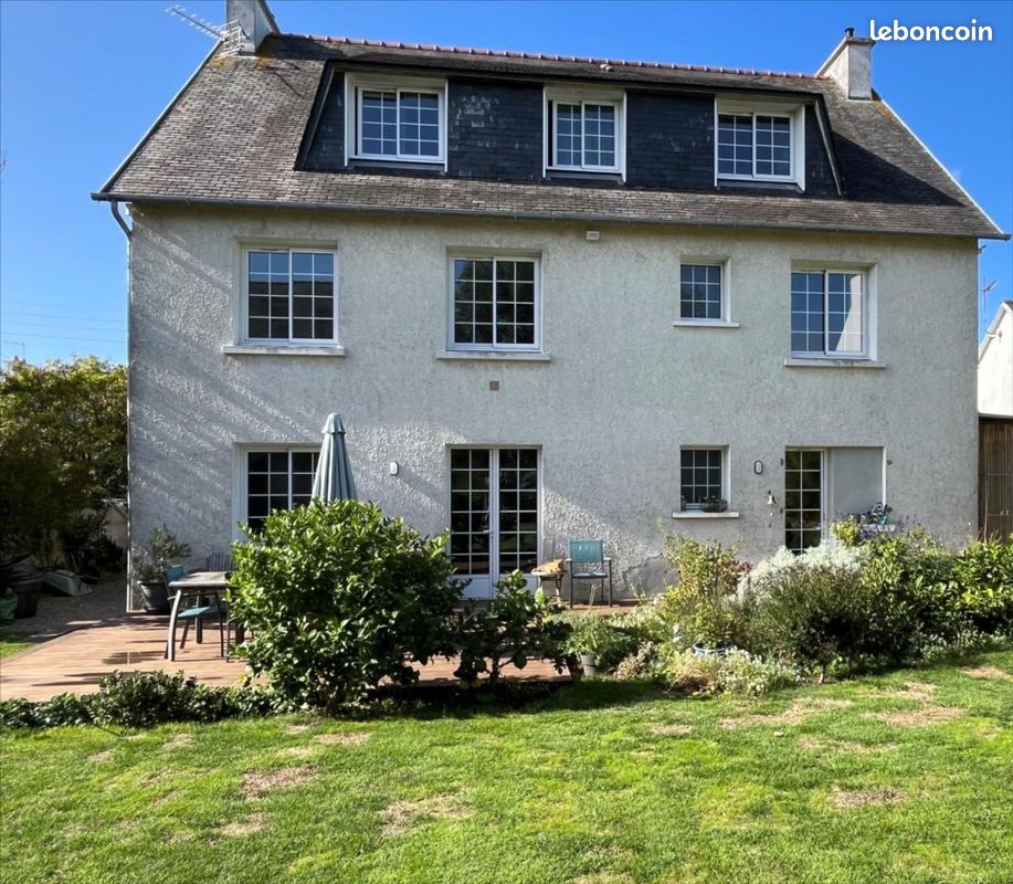 Maison 8 pièces 245 m² · à Carantec · 245 m² · 640 100 €