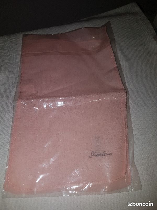 Foulard (image 1)