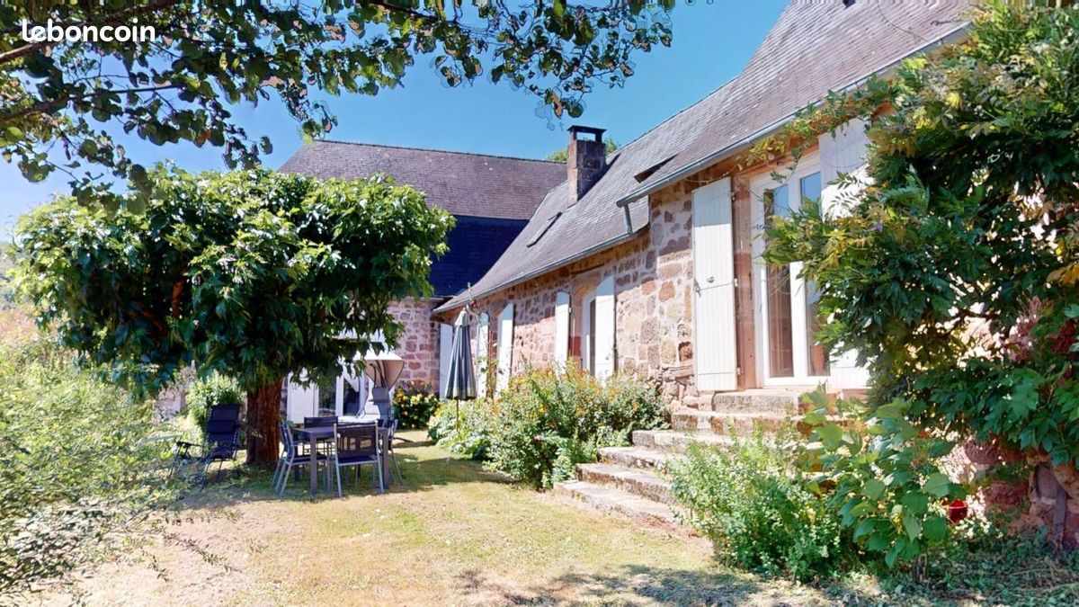 Maison 7 pièces 225 m² · à Terrasson-Lavilledieu · 225 m² · 477 000 €