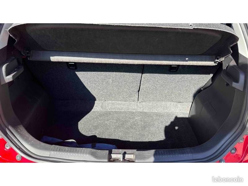 Suzuki Ignis 1.2 Dualjet Avantage (image 11)