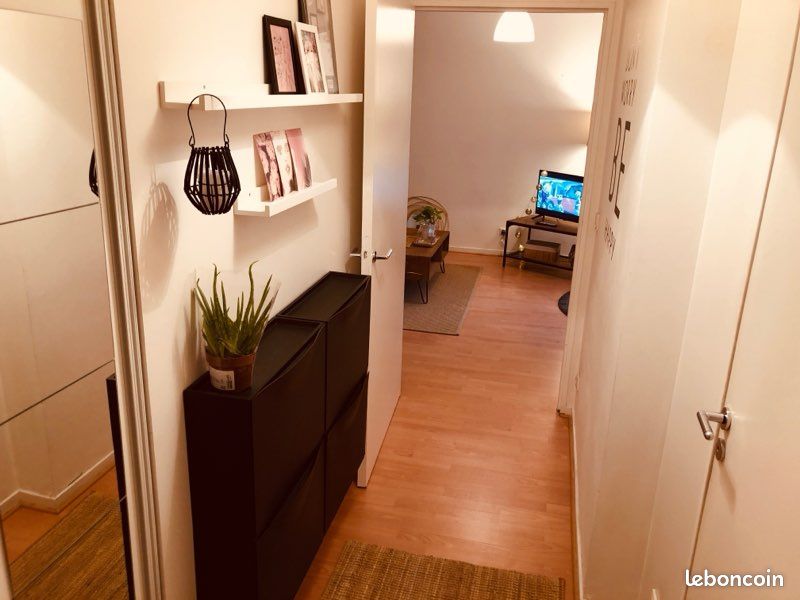 Appartement 1 pièce 28 m² · à Joinville-le-Pont · 28 m² · 910 €/mois