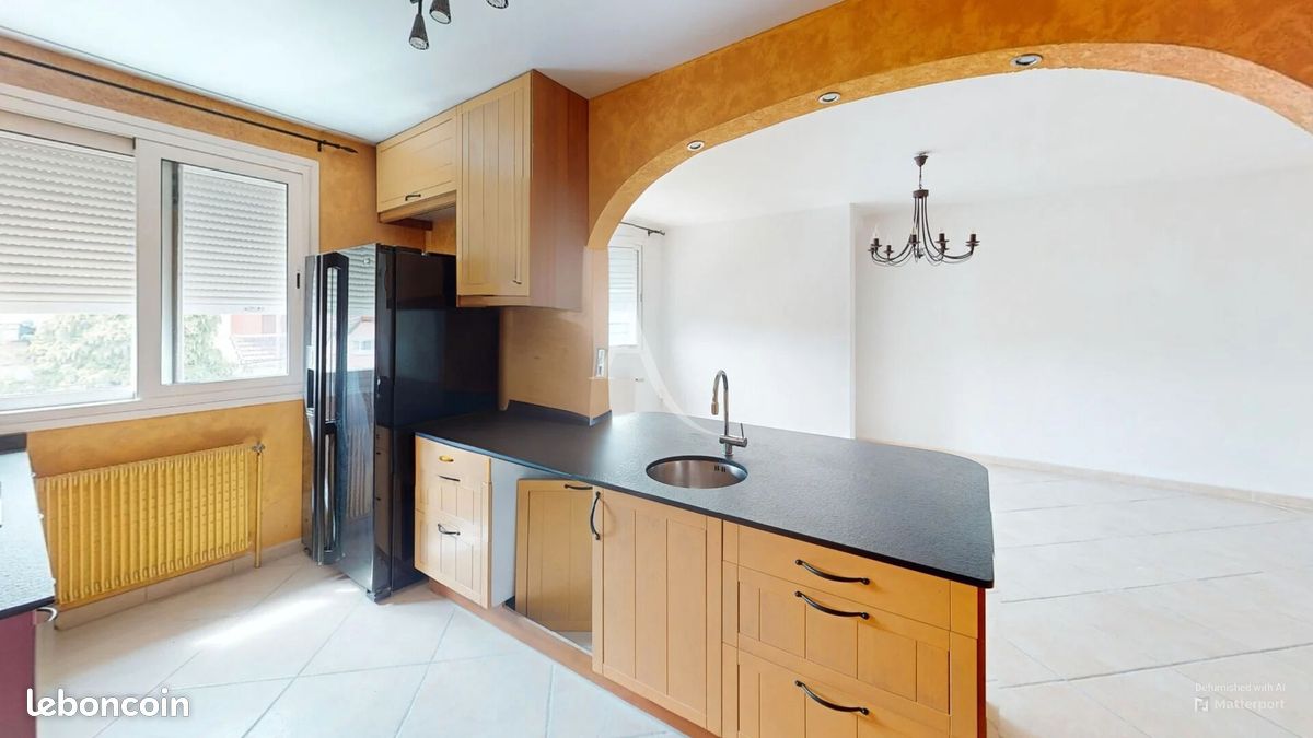 Appartement a louer - 4 pièce(s) - 76 m2 - Surfyn