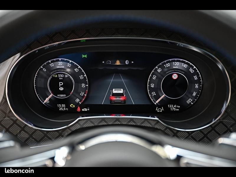 Bentley Bentayga 3.0 V6 HYBRID 449 (image 33)