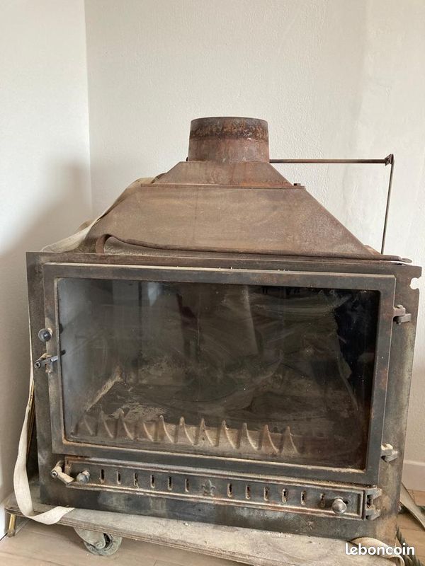 Insert Cheminée en fonte + Tubage doublé (image 1)