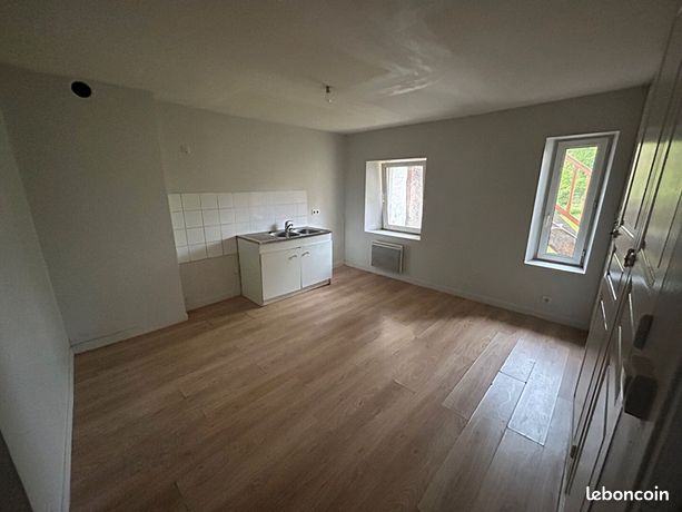Studio 1 pièce 29 m²