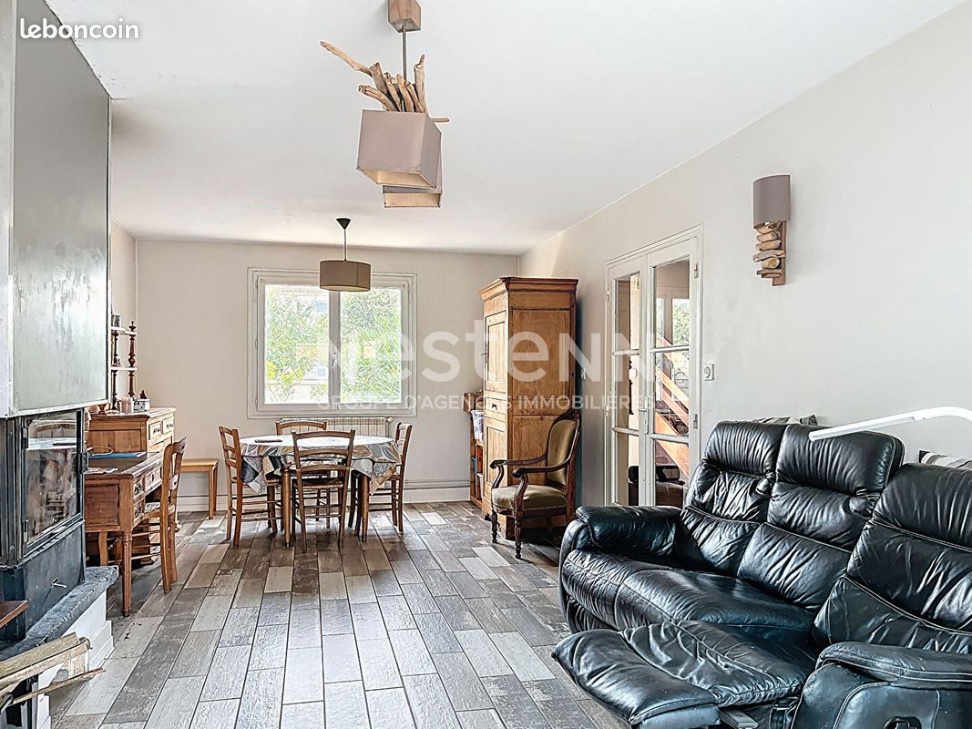 Maison 5 pièces 110 m² · à Fontenay-le-Comte · 110 m² · 148 000 €