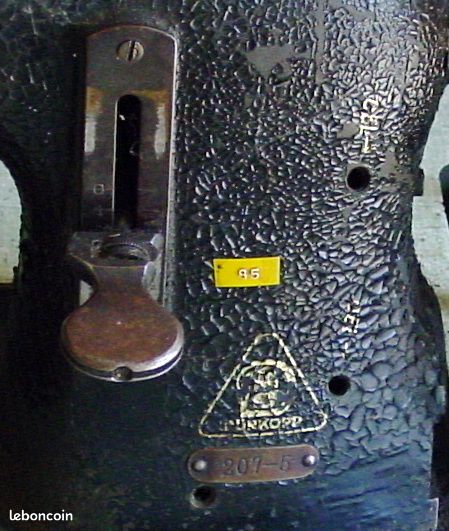 Machine à coudre industrielle Durkopp 207 + table + moteur (image 5)