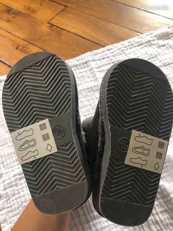 Bottines chaussures 20/21 neuf (image 3)