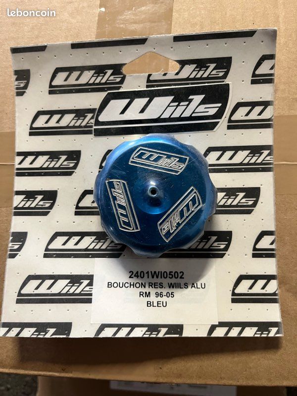 Bouchon de réservoir Suzuki RM125/250 1996 à 2005 (image 1)