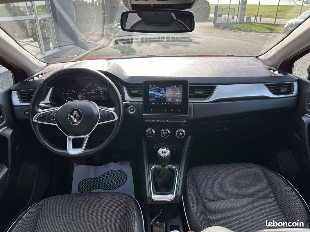 RENAULT CAPTUR 1.3 TCe 140 II Techno (image 9)