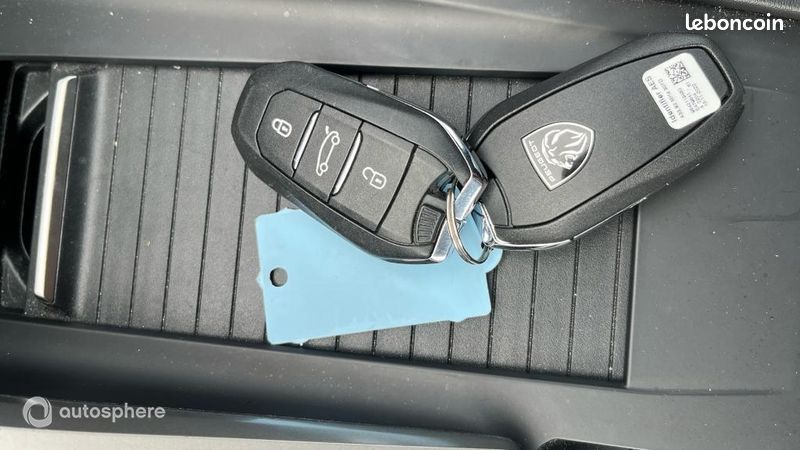 Peugeot 308 1.5 BlueHDi 130ch S&S Allure EAT8 (image 16)