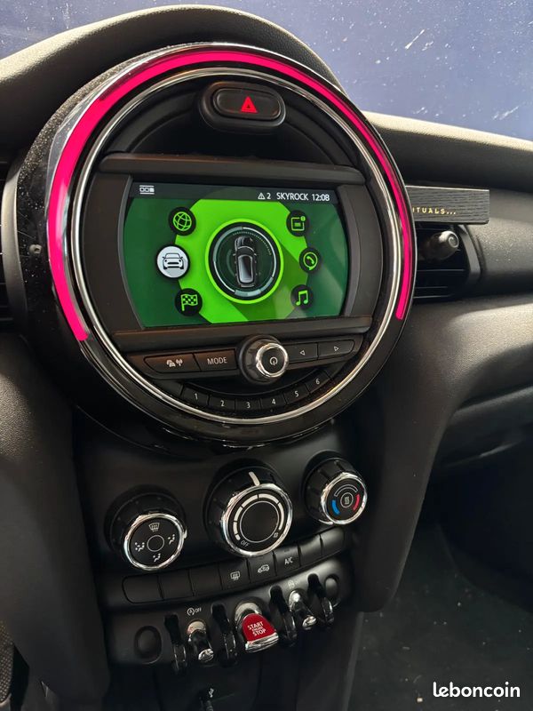 MINI ONE Blackfriars / 1.5 102 - CarPlay - Régulateur - Keyless (image 15)