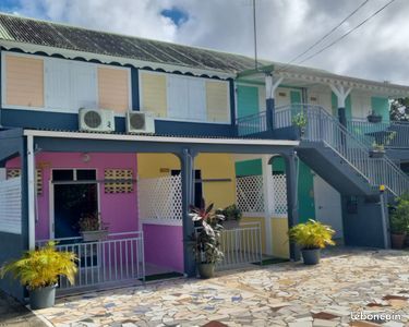 Appartement 3 pièces 45 m² · à Petit-Bourg · 45 m² · 700 €
