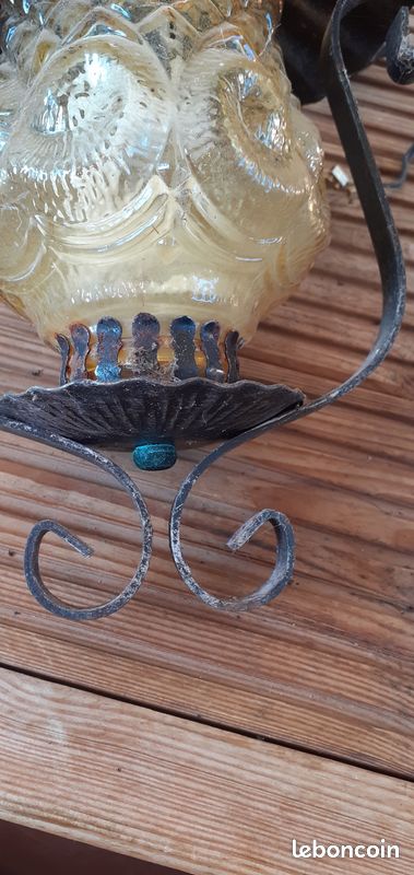 Lanterne ancienne en verre et fer forgé (image 3)