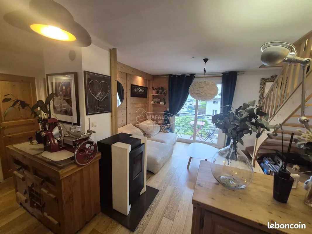 Appartement 5 pièces 70 m² · à Cluses · 70 m² · 265 000 €