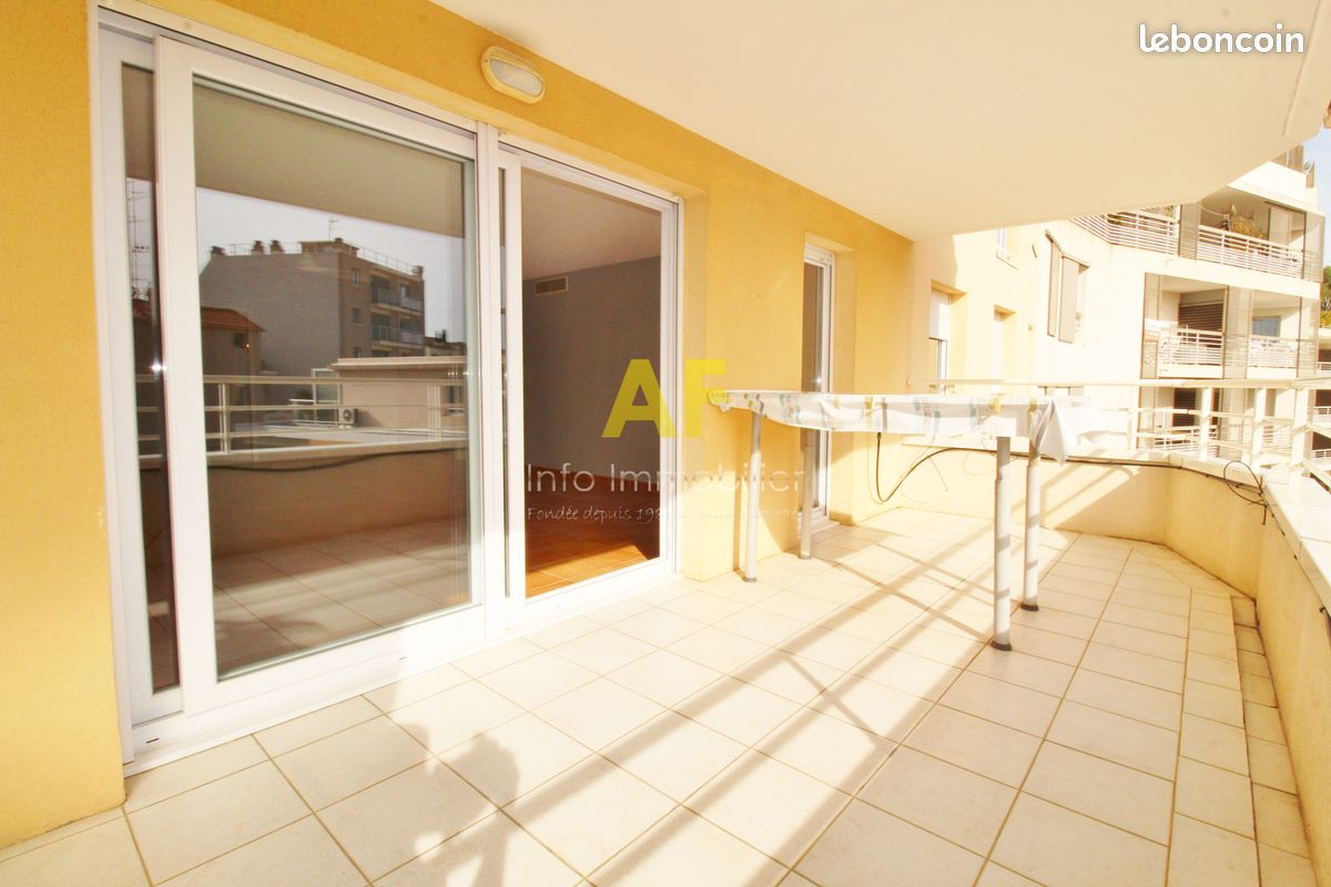 Appartement 4 pièces 118 m² · à Saint-Raphaël · 118 m² · 1 517 €/mois