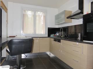 Appartement 3 pièces 66 m² · à Feyzin · 66 m² · 140 000 €