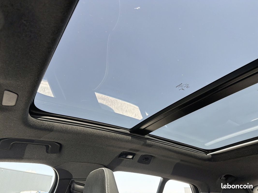 VOLVO XC40 B3 163 ch DCT7 Ultimate (image 37)