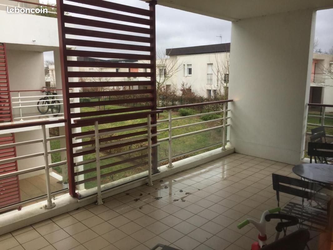 Appartement 3 pièces 67 m² · à Saint-Avertin · 67 m² · 820 €