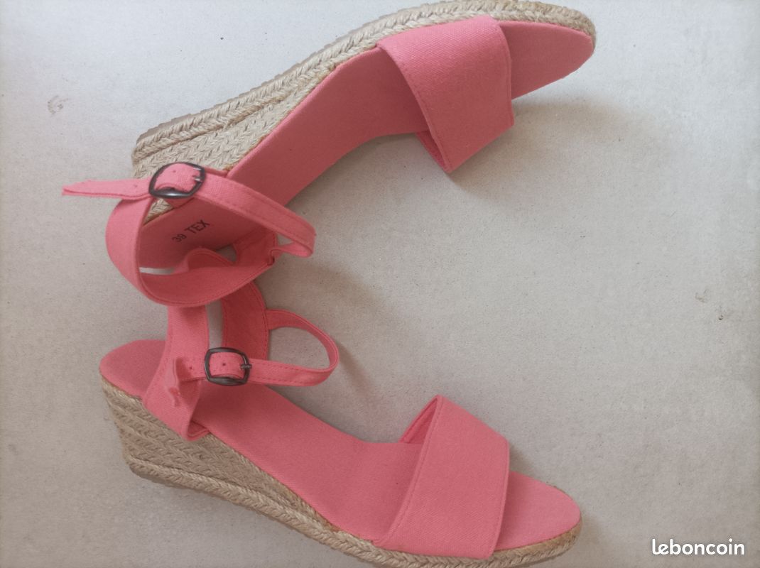 Chaussures espadrilles corail neuves (image 7)
