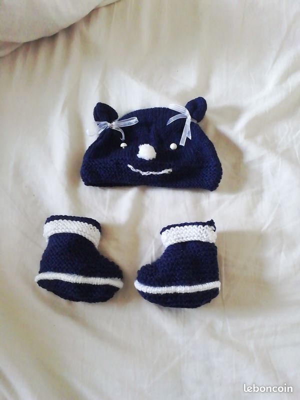 Bonnet chaussons assorti (image 1)