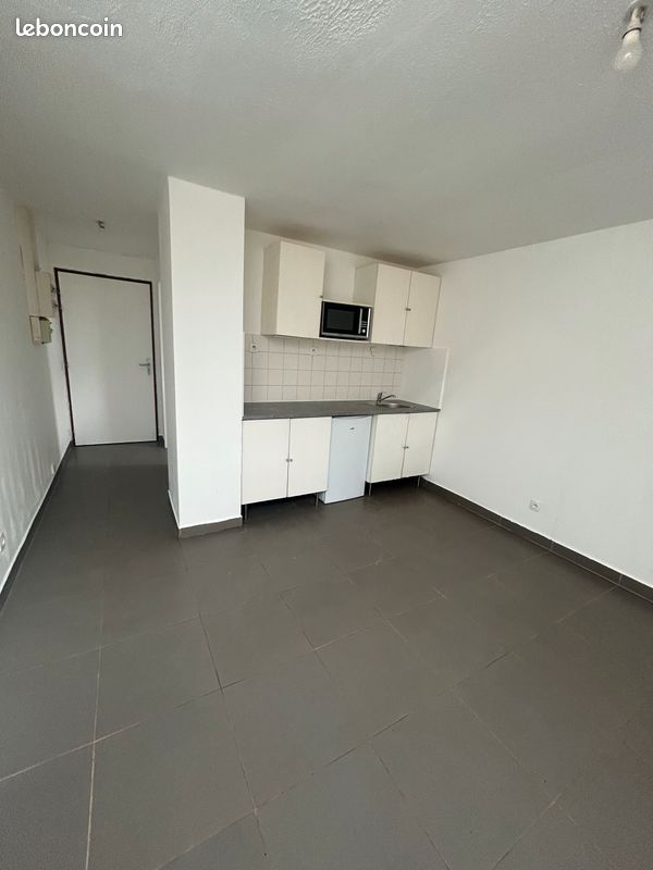 Appartement 1 pièce 20 m² · à Chelles · 20 m² · 700 €/mois